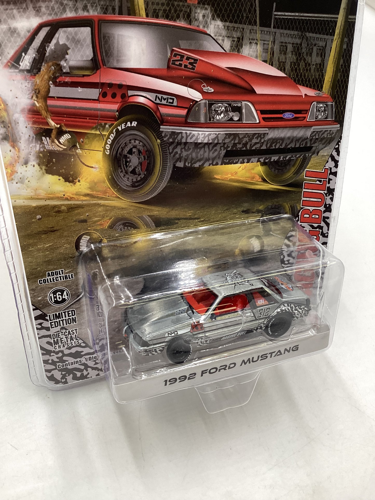 Greenlight Las Vegas Convention RAW CHASE 1992 Ford Mustang Raging Bull