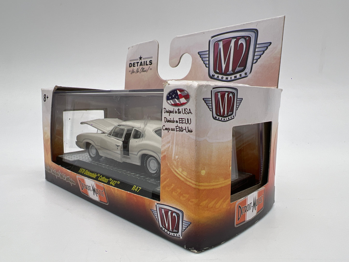 M2 Machines R47 CHASE Detroit Muscle 1970 Oldsmobile Cutlass 442 White