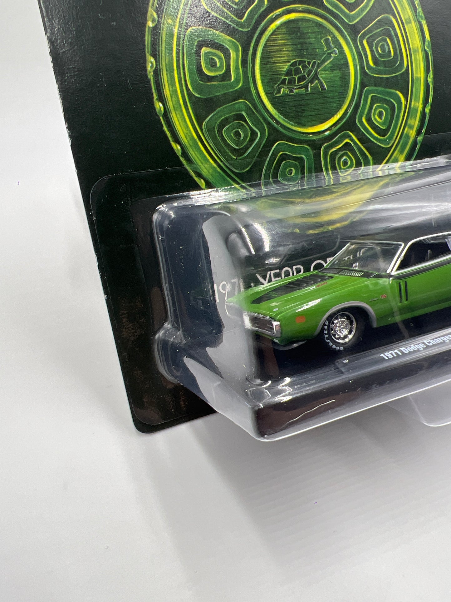 M2 Machines Auto Drivers 1971 Dodge Charger R/T 440 6-Pack Green Turtle Wax R74 192H