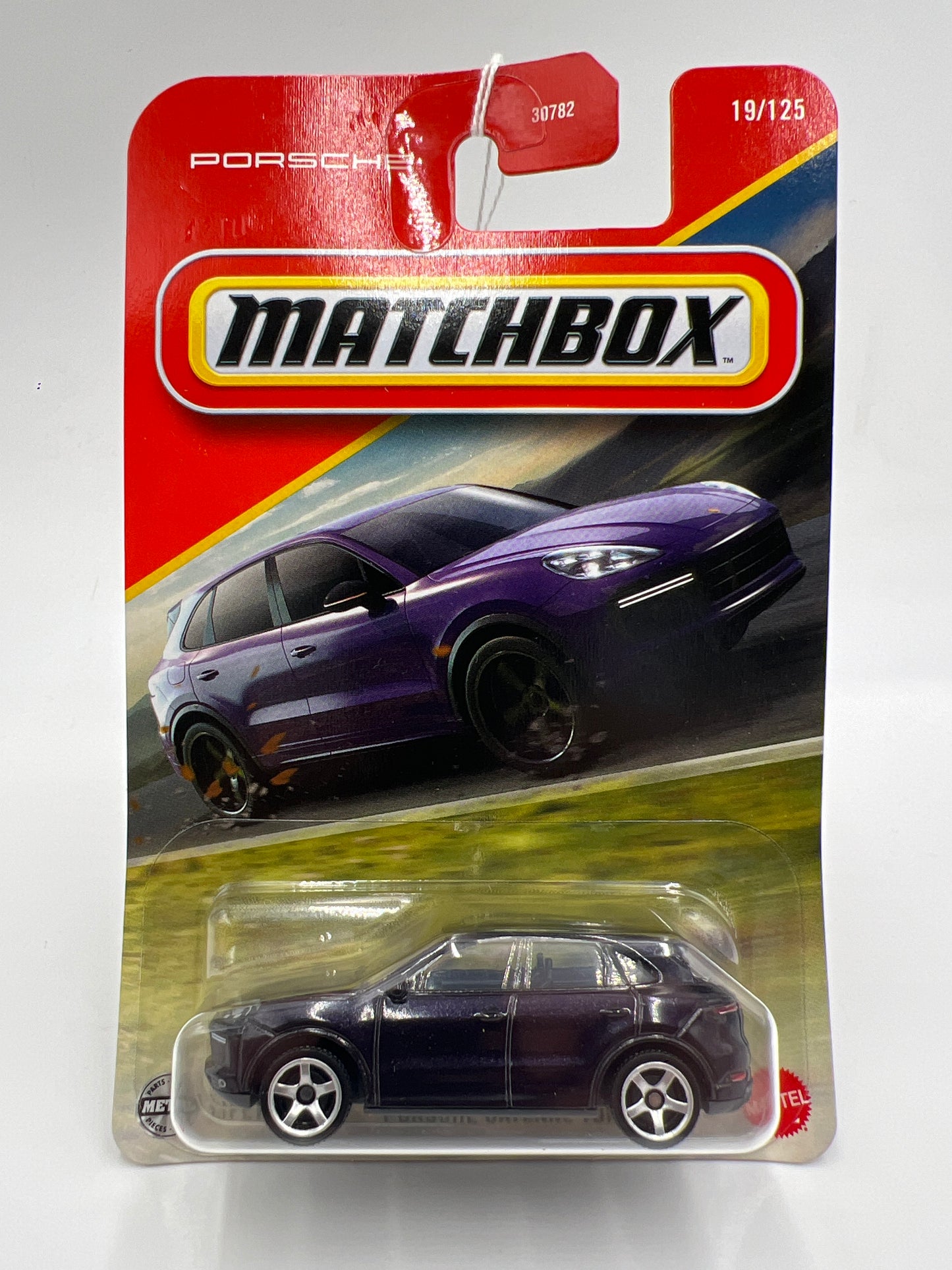 Matchbox #19 Porsche Cayenne Turbo Purple 212D