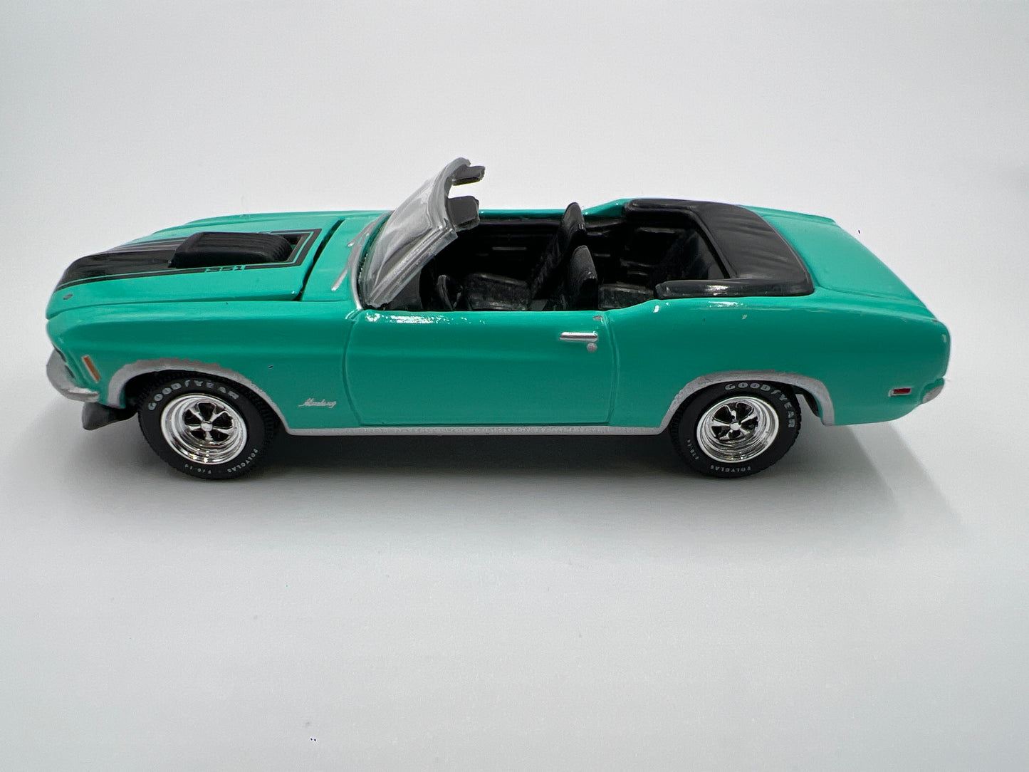 Greenlight Route 66 U.S.A Collector Pack 1970 Ford Mustang 351 Tiffany Blue Loose