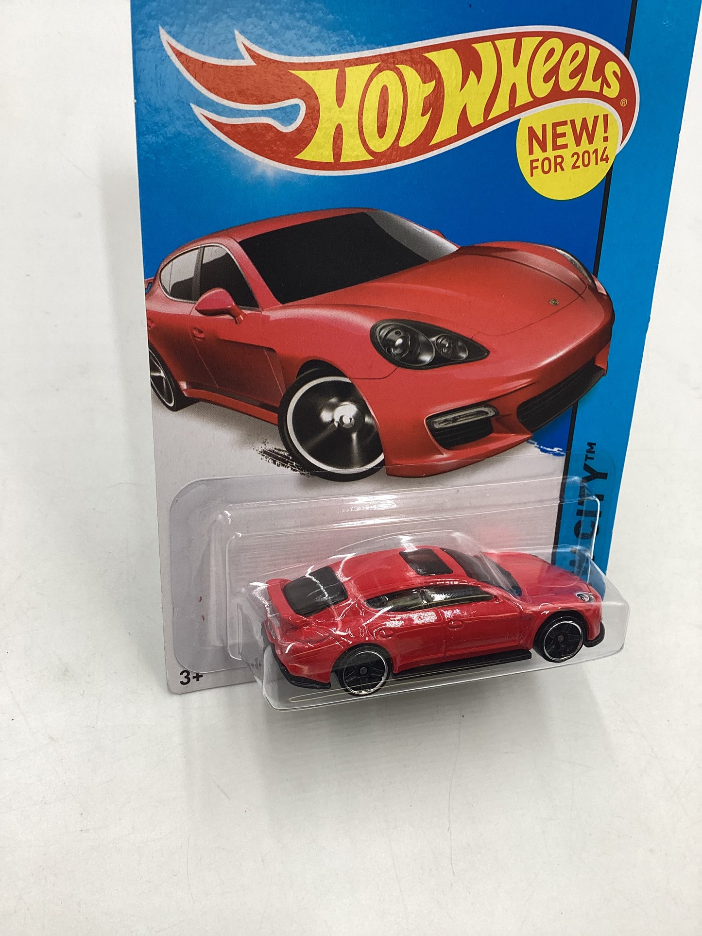 2014 HW City #40 Porsche Panamera Red 98F