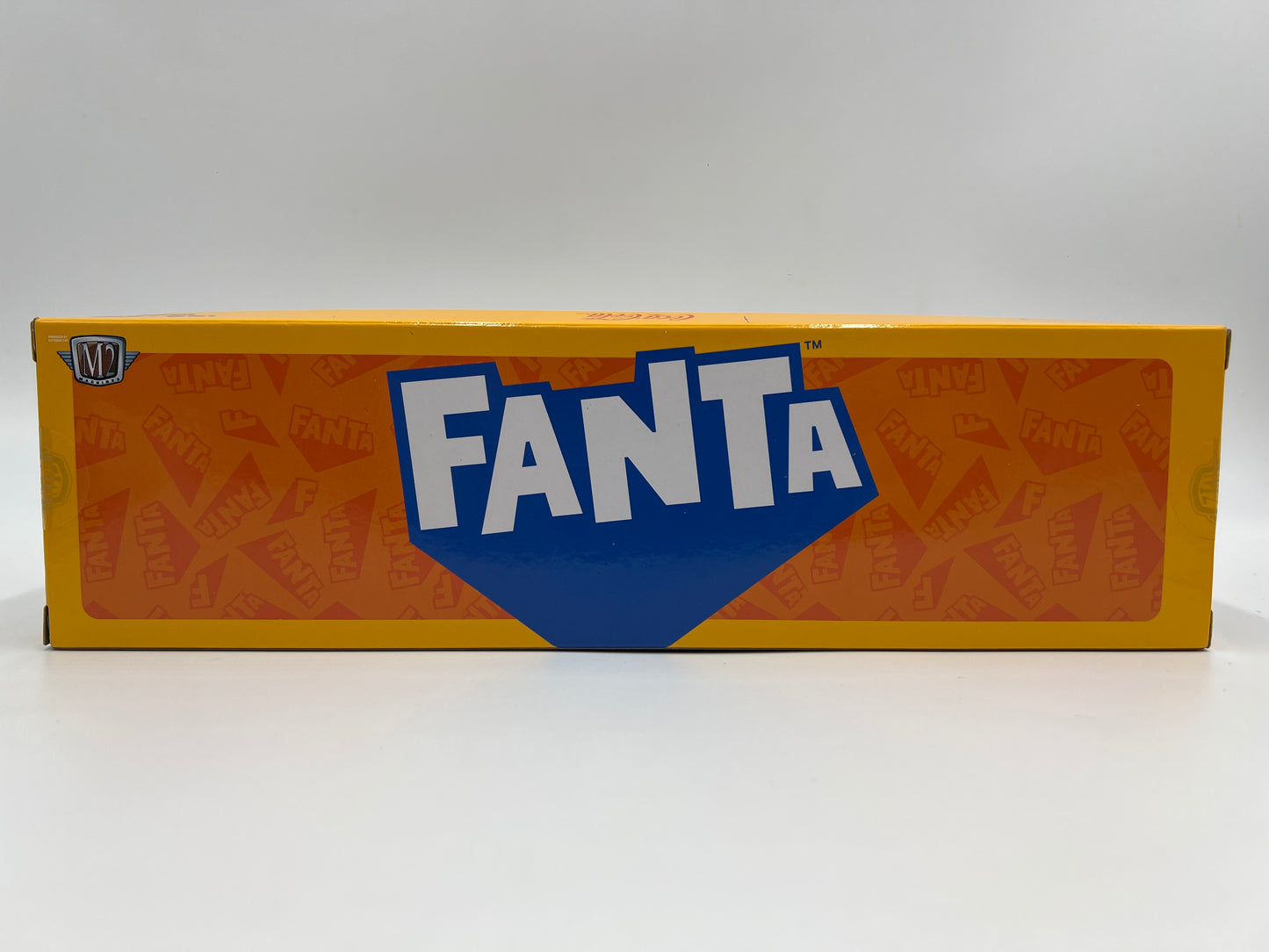 2025 M2 Machines Auto Haulers CHASE Fanta 1970 Ford C-950 & 1970 Ford Mustang Custom TW37