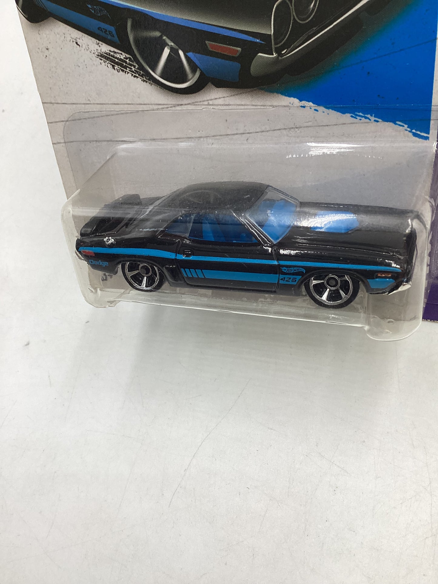 2013 Hot Wheels #222 71 Dodge Challenger Black 39D