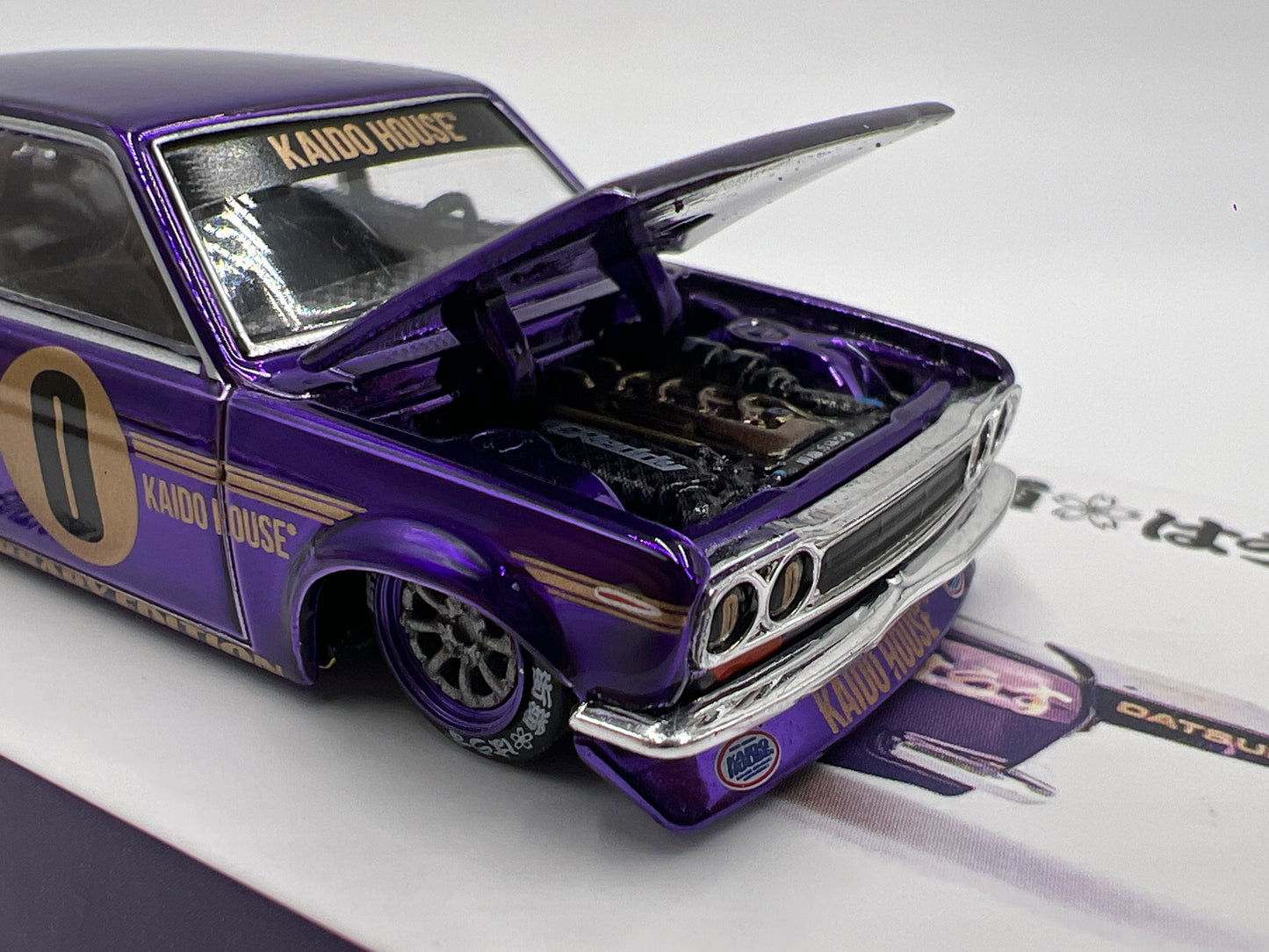 Mini GT Kaido House #138 Datsun 510 Pro Street Anniversary Edition Purple