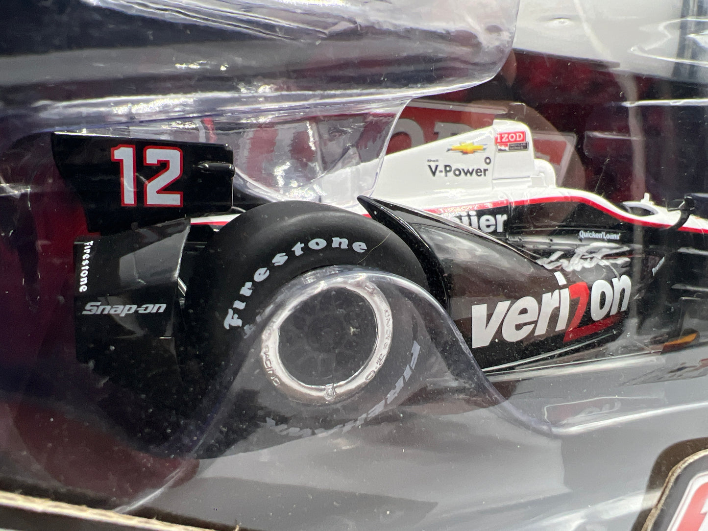 Greenlight 1:18 IZOD Indycar Series Will Power #12 Penske Racing Verizon SIGNED