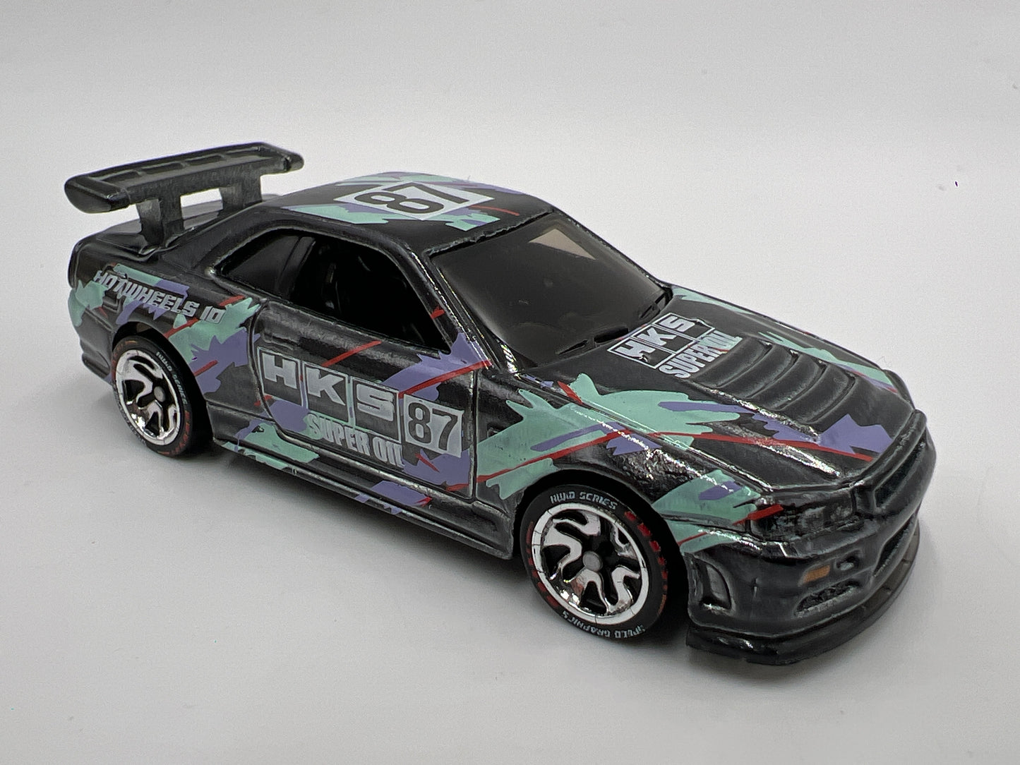 Hot Wheels iD Speed Graphics Series 2 #3 Nissan Skyline GT-R BNR34 HKS