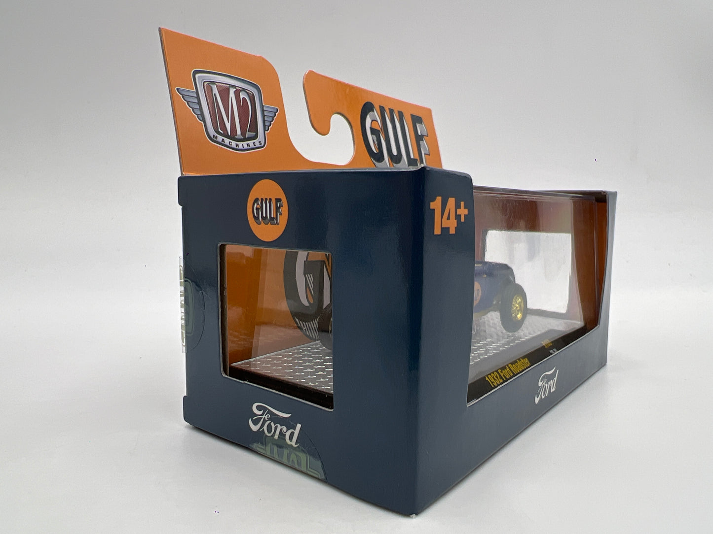 M2 Machines CHASE 1932 Ford Roadster Gulf Blue R103