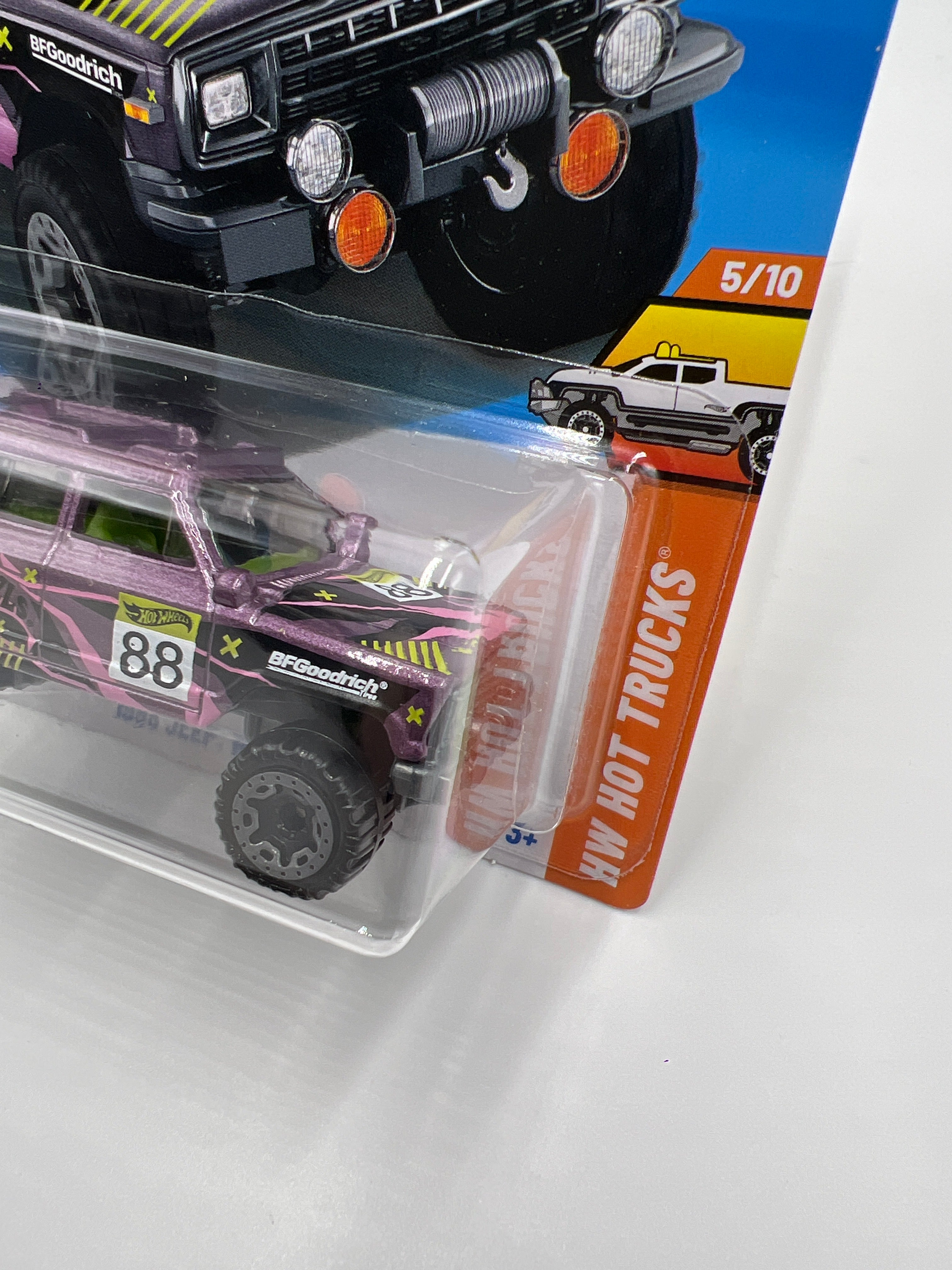 2025 Hot Wheels B Case #44 1988 Jeep Wagoneer Purple 45A