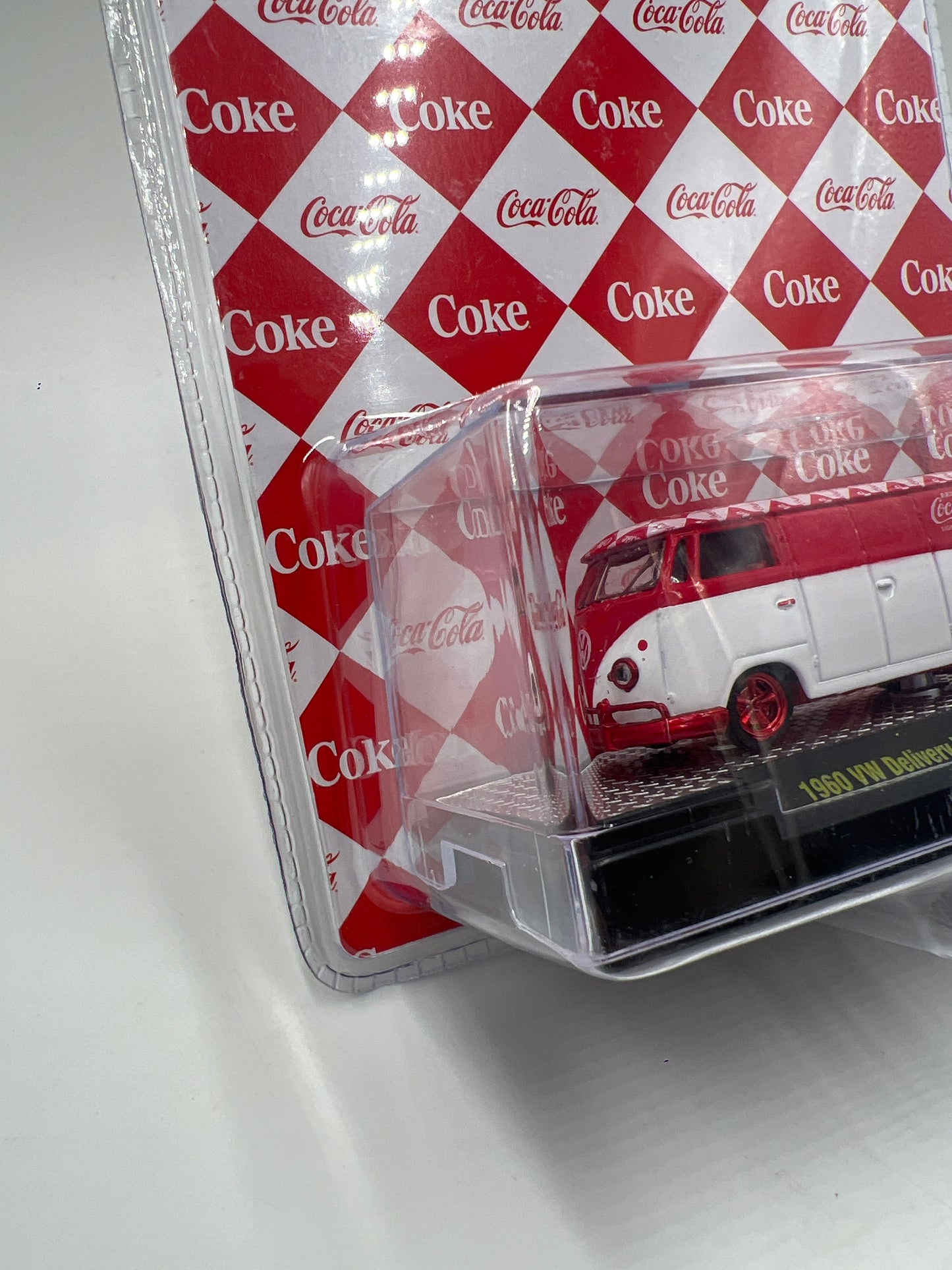 M2 Machines Coca Cola CHASE 1960 VW Delivery Van USA Model Red/White A41