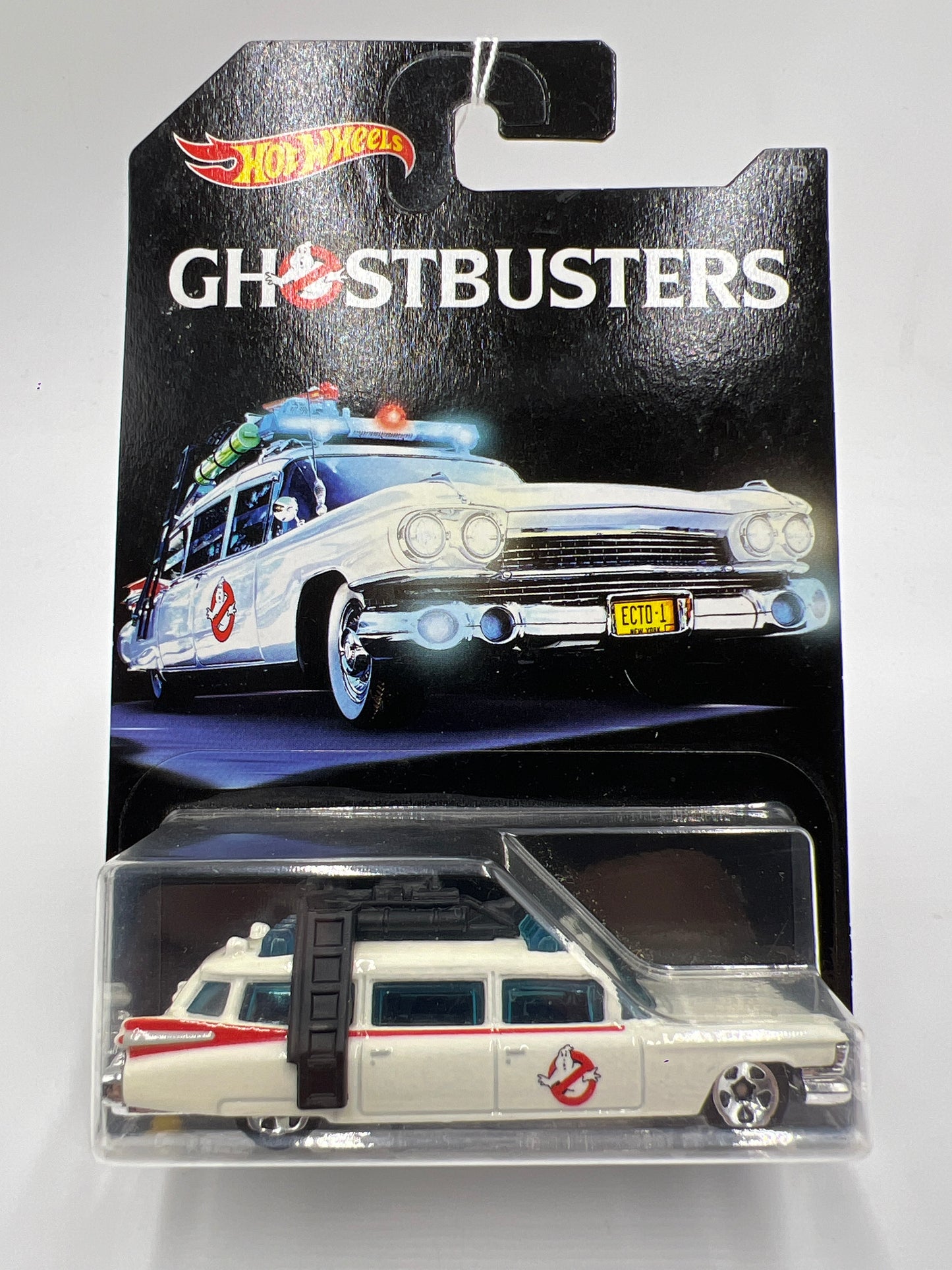2016 Hot Wheels Ghostbusters #7 Ecto-1 White 117B
