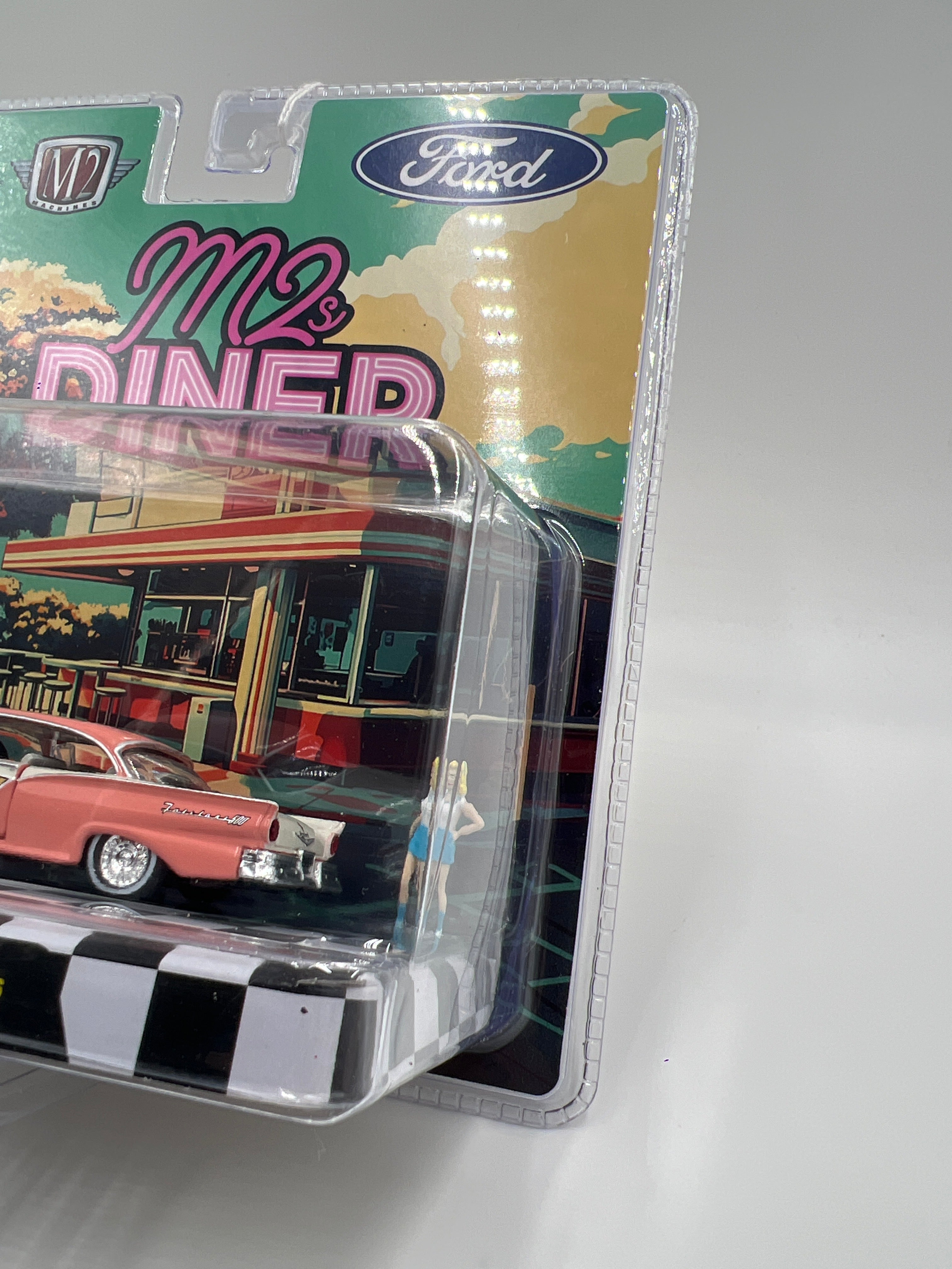 2025 M2 Machines Diorama M2s Diner 1957 Ford Fairlane 500 R16 198i