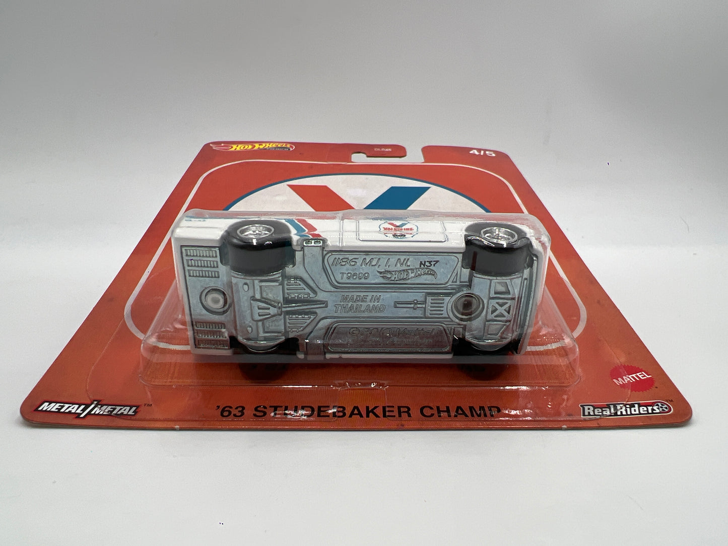Hot Wheels Premium Vintage Oil #4 63 Studebaker Champ Valvoline White 241i