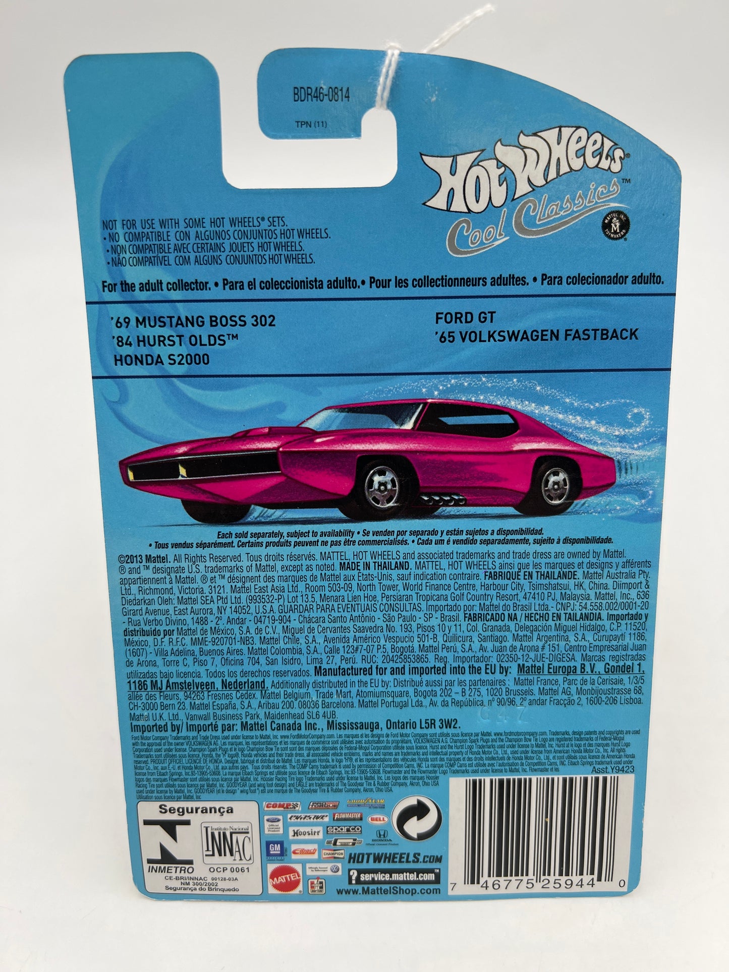 Hot Wheels Cool Classics #25 65 Volkswagen Fastback Red (Pink Car Card)