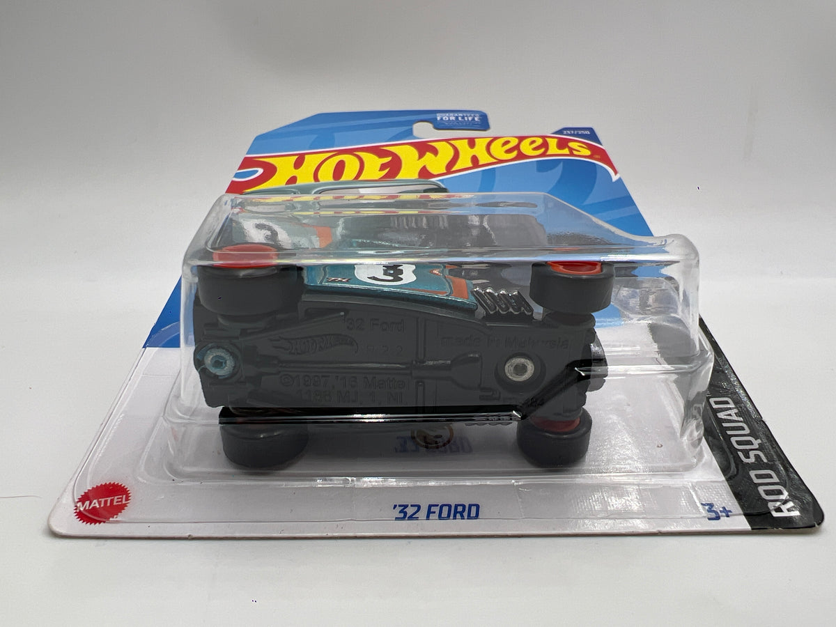 2022 Hot Wheels Super Treasure Hunt #237 32 Ford Gulf Blue W/Protector
