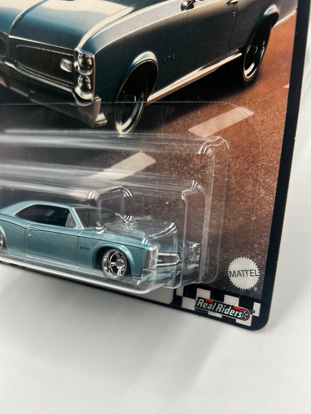 Hot Wheels Premium Boulevard #32 ‘66 Pontiac GTO *Card Off Center* 260G