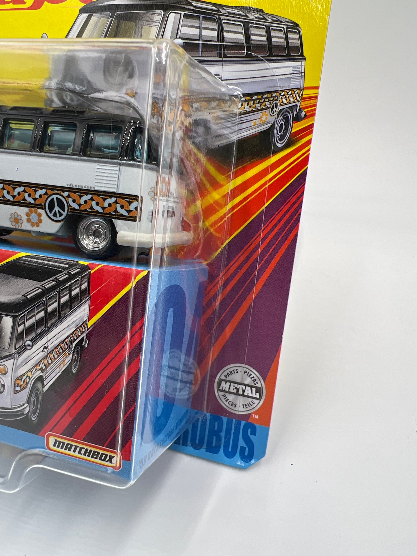 Matchbox Superfast #4 59 Volkswagen Microbus White/Black 173B