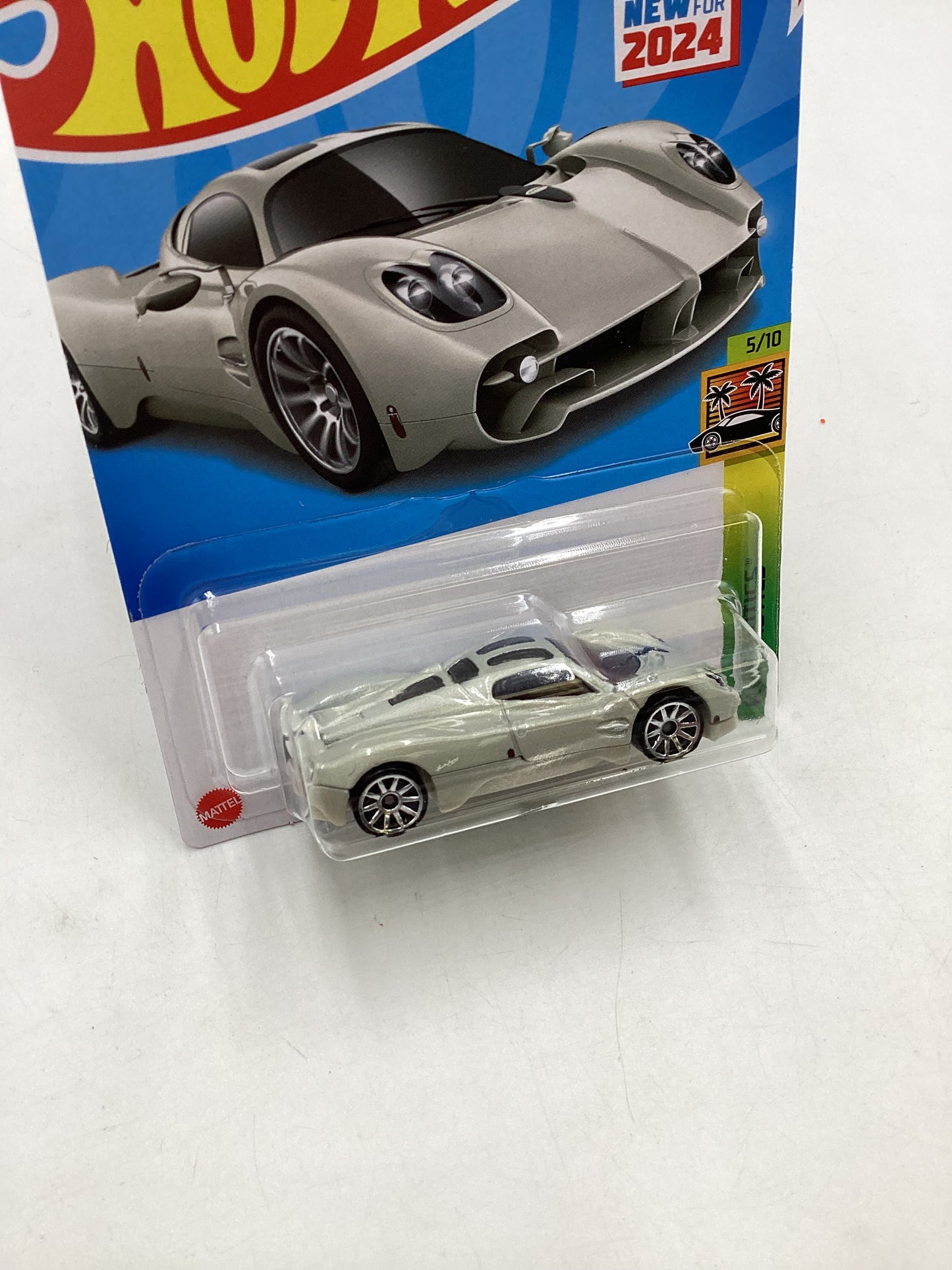 2024 Hot Wheels #205 Pagani Utopia 103H