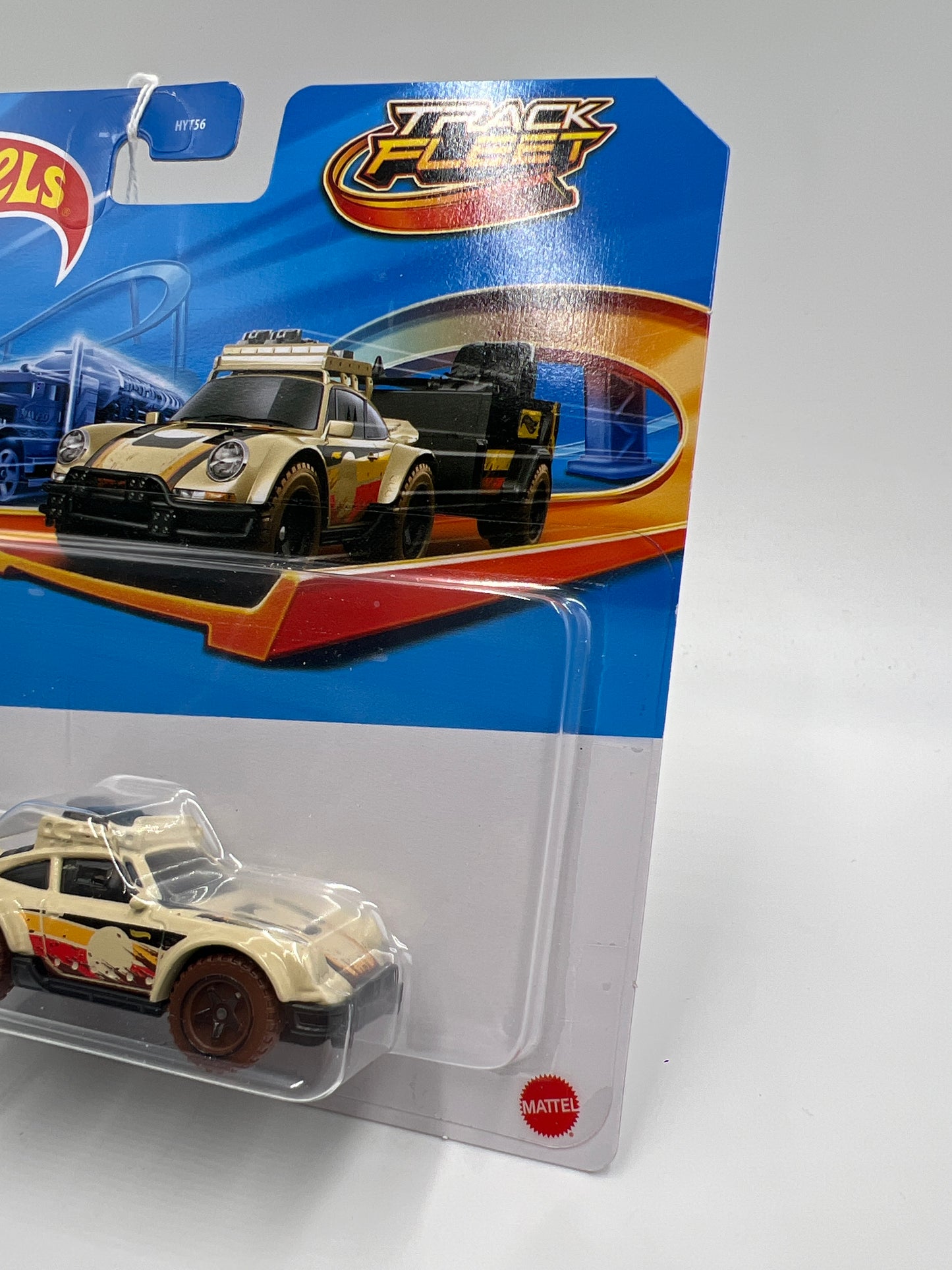 2025 Hot Wheels Track Fleet Porsche 911 Off-Roader Tan W/Black Trailer