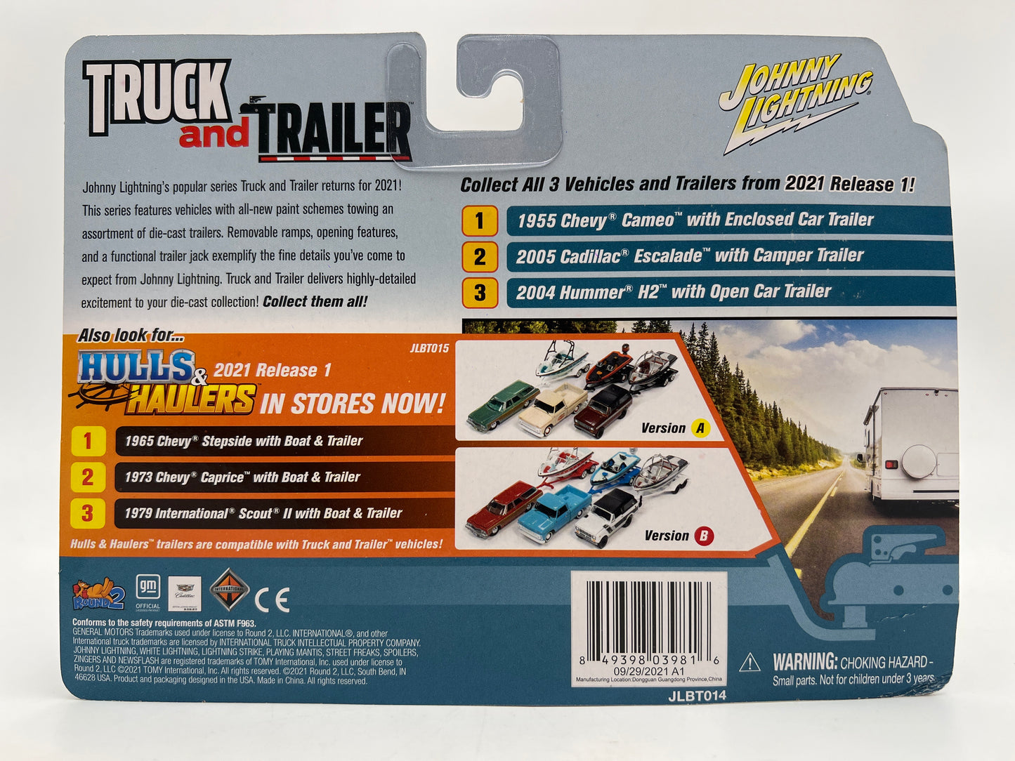 Johnny Lightning White Lightning CHASE Truck And Trailer 2005 Cadillac Escalade W/Camper