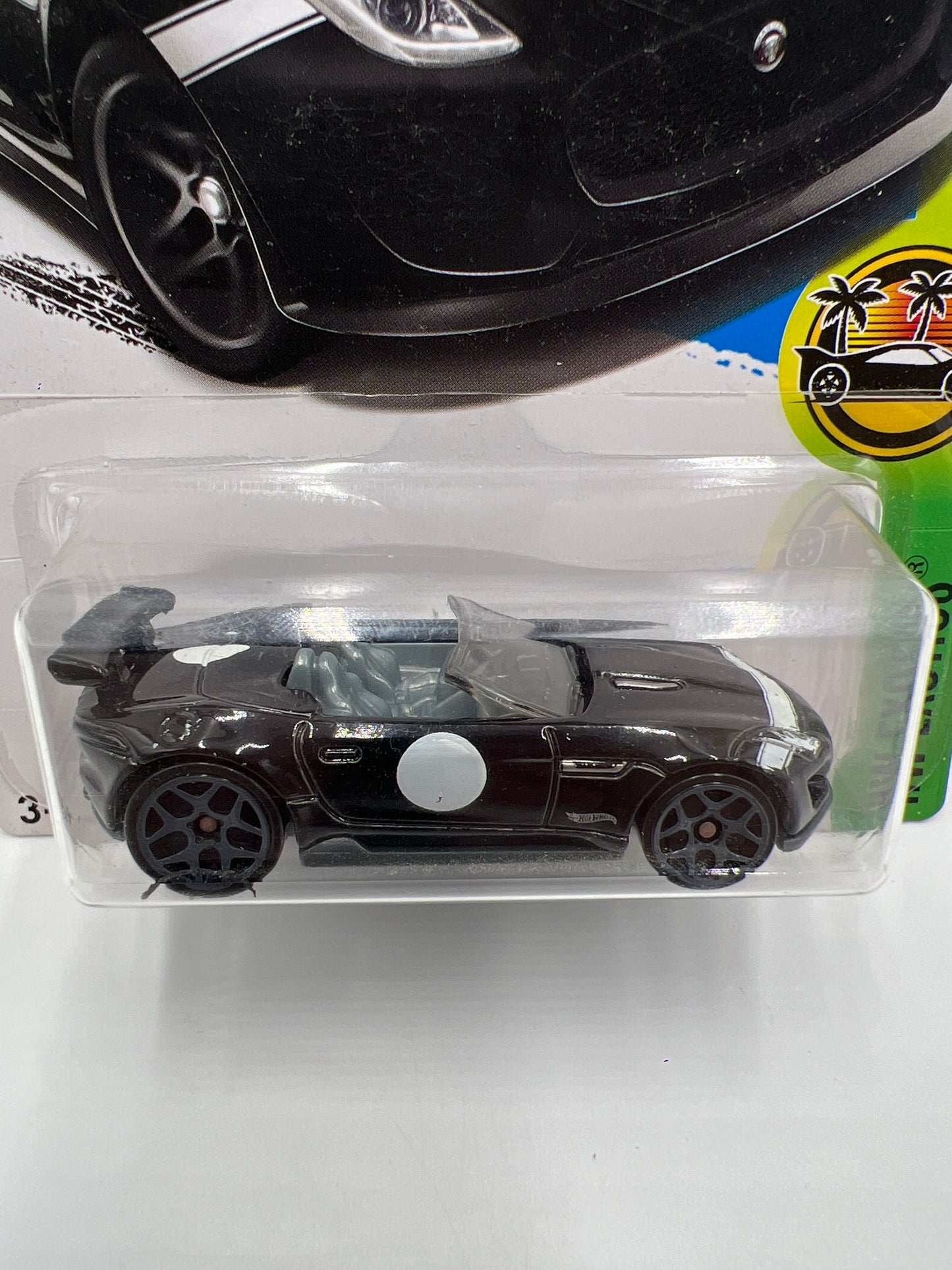 2017 Hot Wheels Exotics #141 15 Jaguar F-Type Project 7 Black 64B