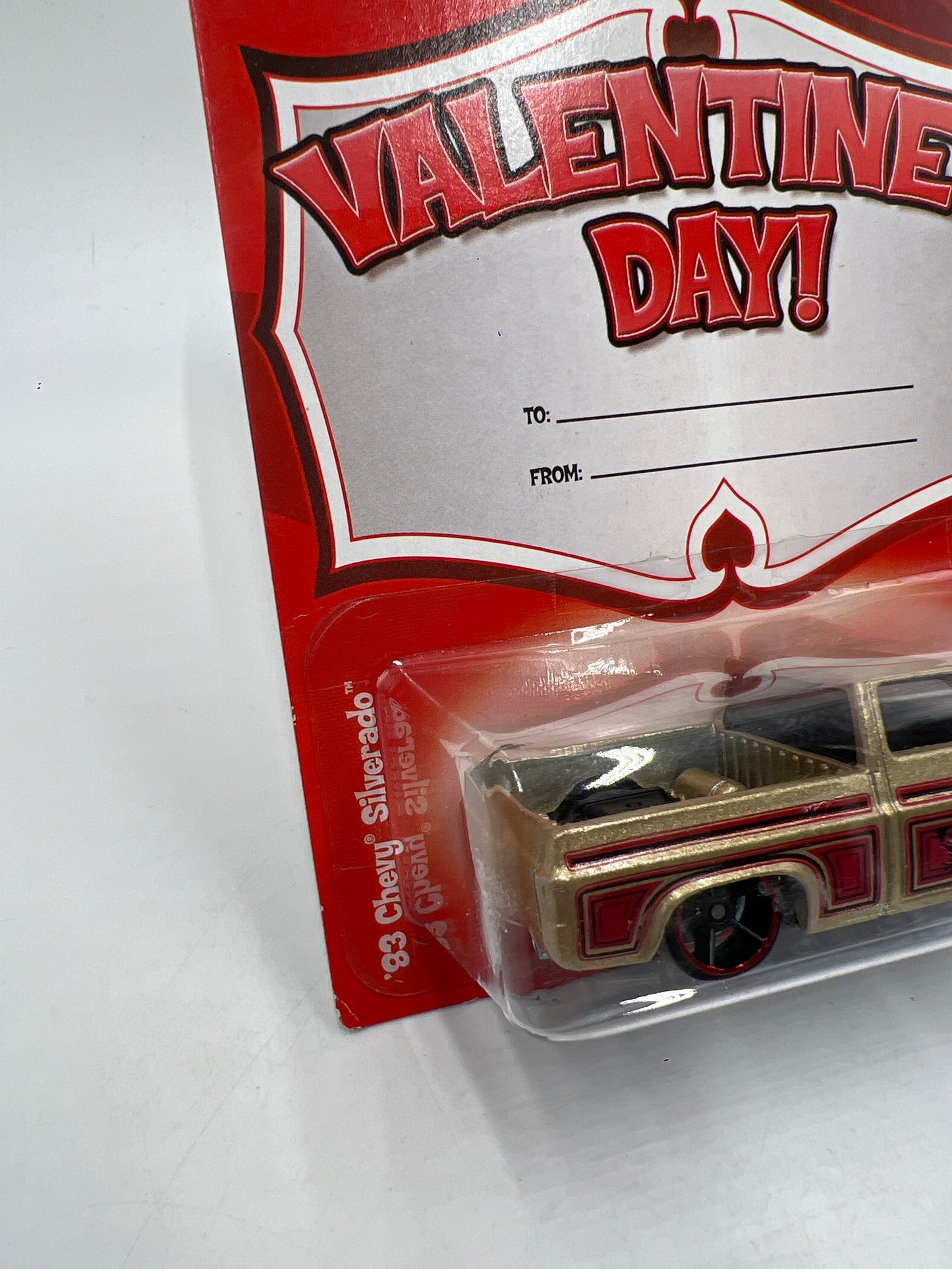 Hot Wheels Valentines Day Series 83 Silverado Gold/Red W/Protector