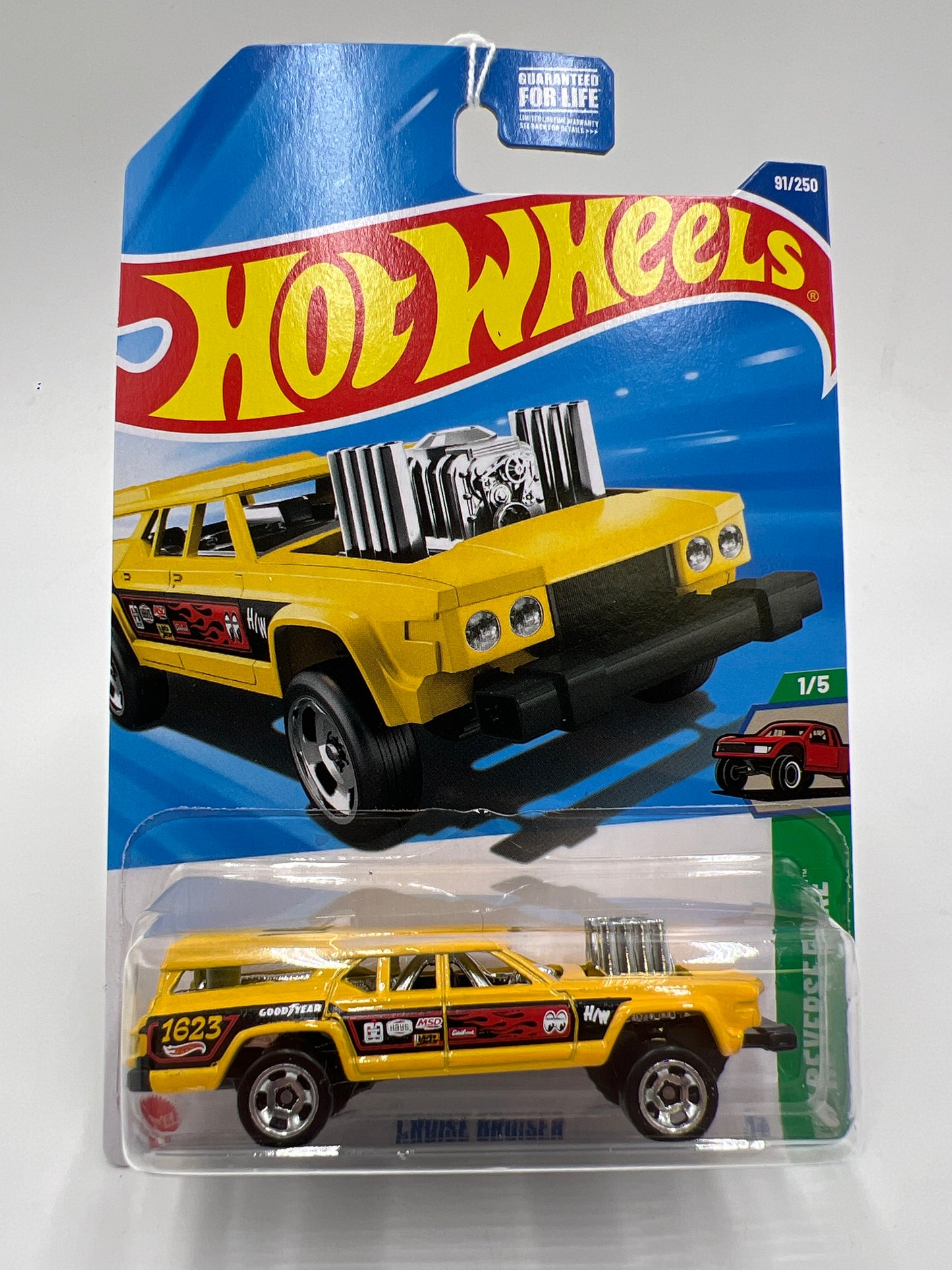 2025 Hot Wheels J Case Reverse Rake #91 Cruise Bruiser Yellow 64C