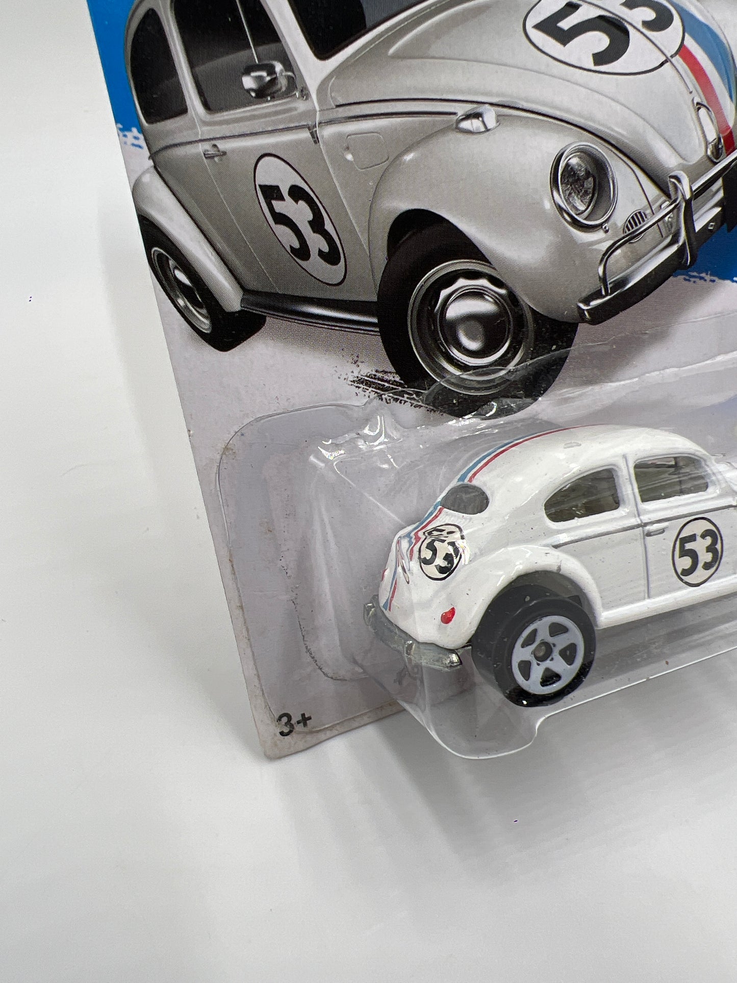 2014 Hot Wheels Workshop #191 Volkswagen Beetle The Love Bug Herbie White W/Protector