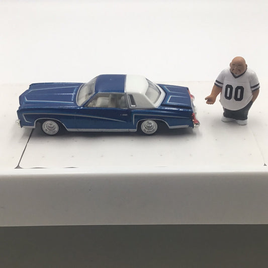 Revell Lowriders 1977 Monte Carlo #11 with adjustable suspension (Loose)