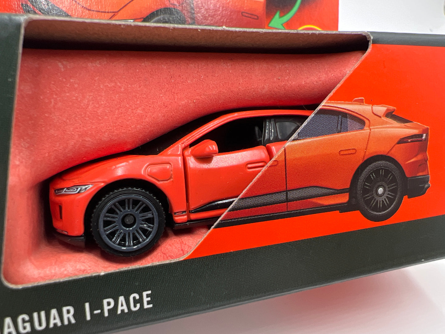 Matchbox Moving Parts #5 2022 Jaguar I-Pace Orange 168E