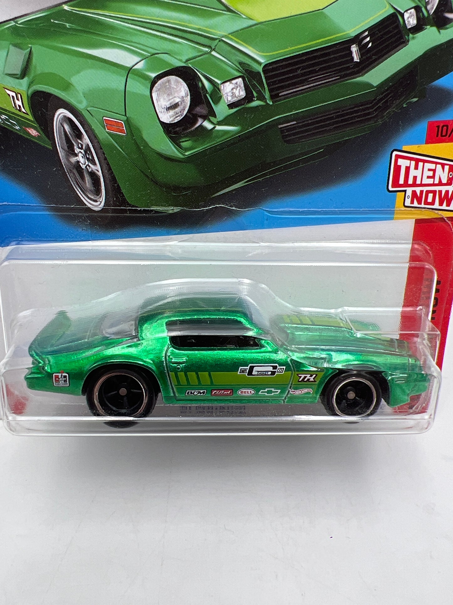 2022 Hot Wheels Super Treasure Hunt #248 81 Camaro Green W/ Protector