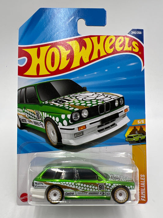 2025 Hot Wheels Super Treasure Hunt #245 BMW M3 Wagon Green W/Protector Intl Card