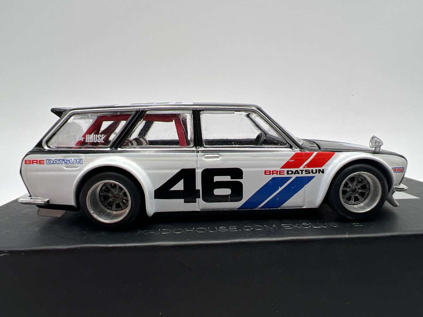 Mini GT Kaido House BLKLTD #69/300 SIGNED W/Pin BRE Datsun 510 Wagon V3 JCCS Exclusive See Desc