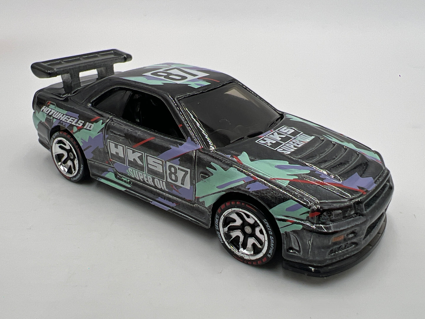 Hot Wheels iD Speed Graphics Series 2 #3 Nissan Skyline GT-R BNR34 HKS Opened