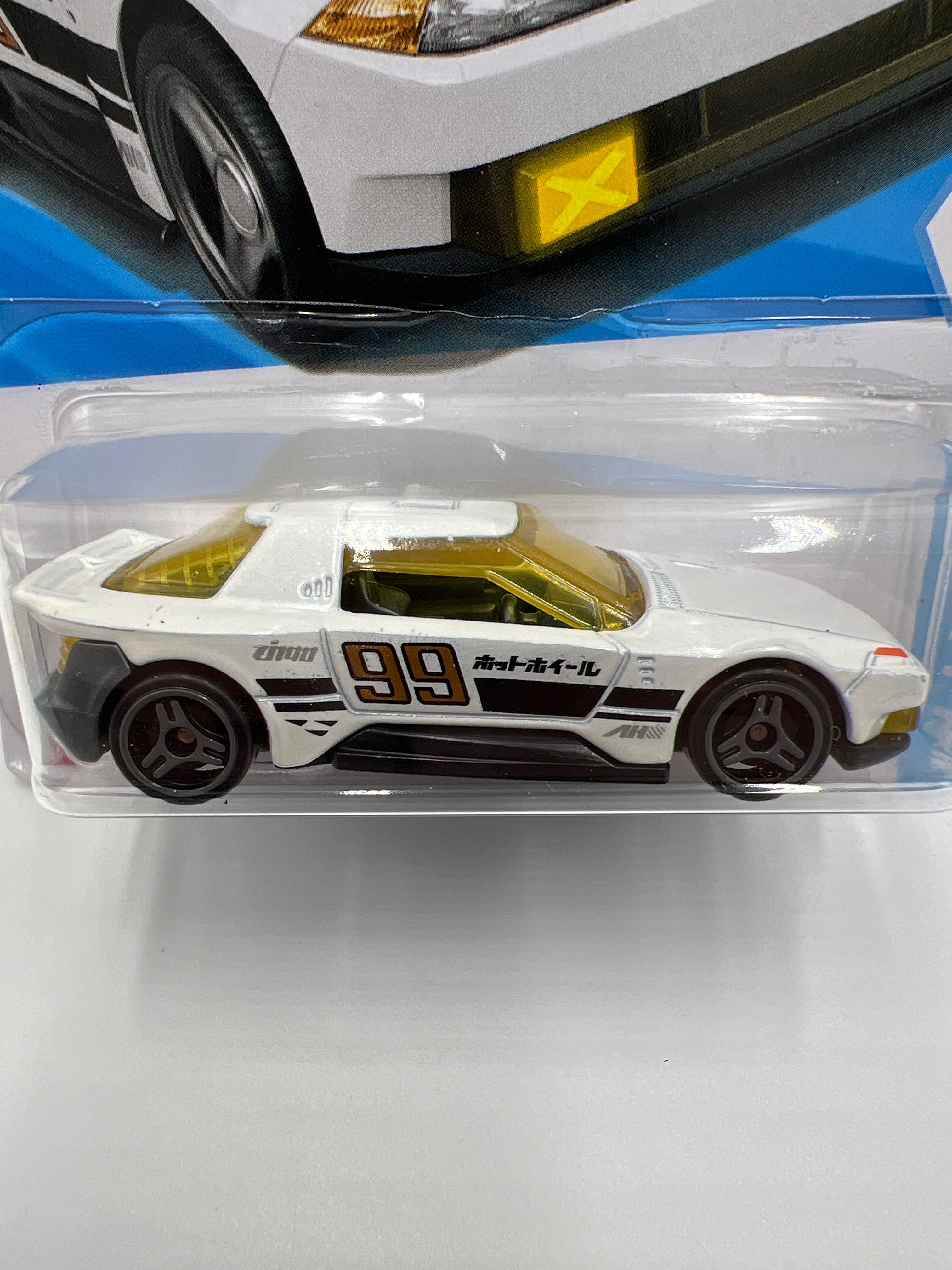 2025 Hot Wheels D Case #98 Hako Type D White 66H – carolinasdiecast