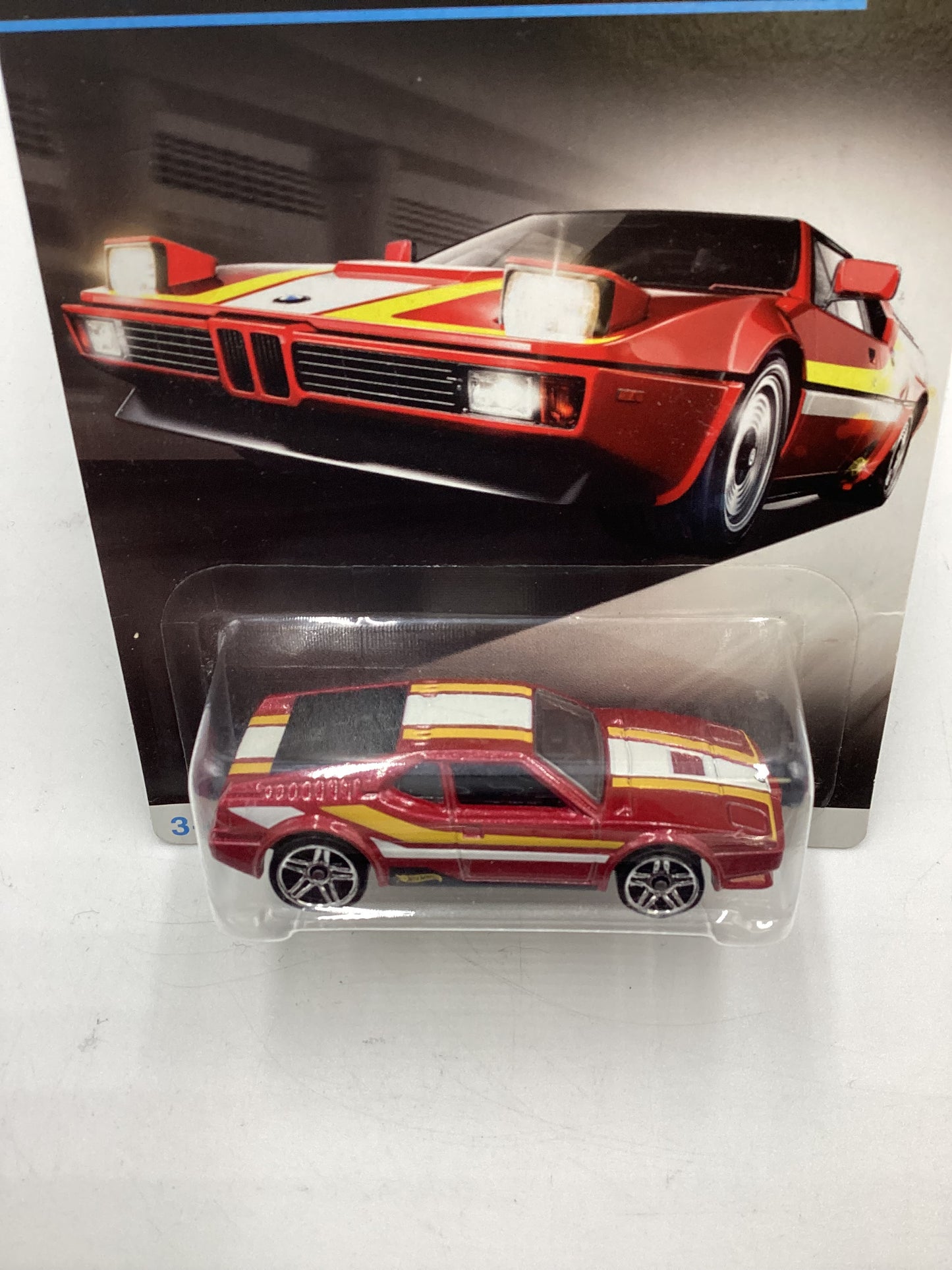 Hot Wheels BMW Series #1 BMW M1 Red Walmart Exclusive 152D