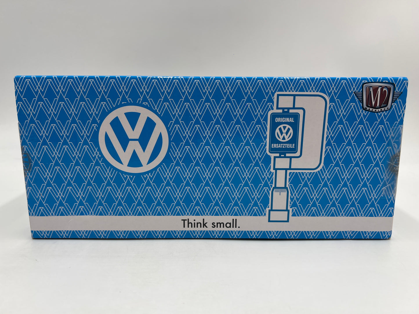 M2 Machines 1/24 1960 VW Delivery Van Green/Black S43