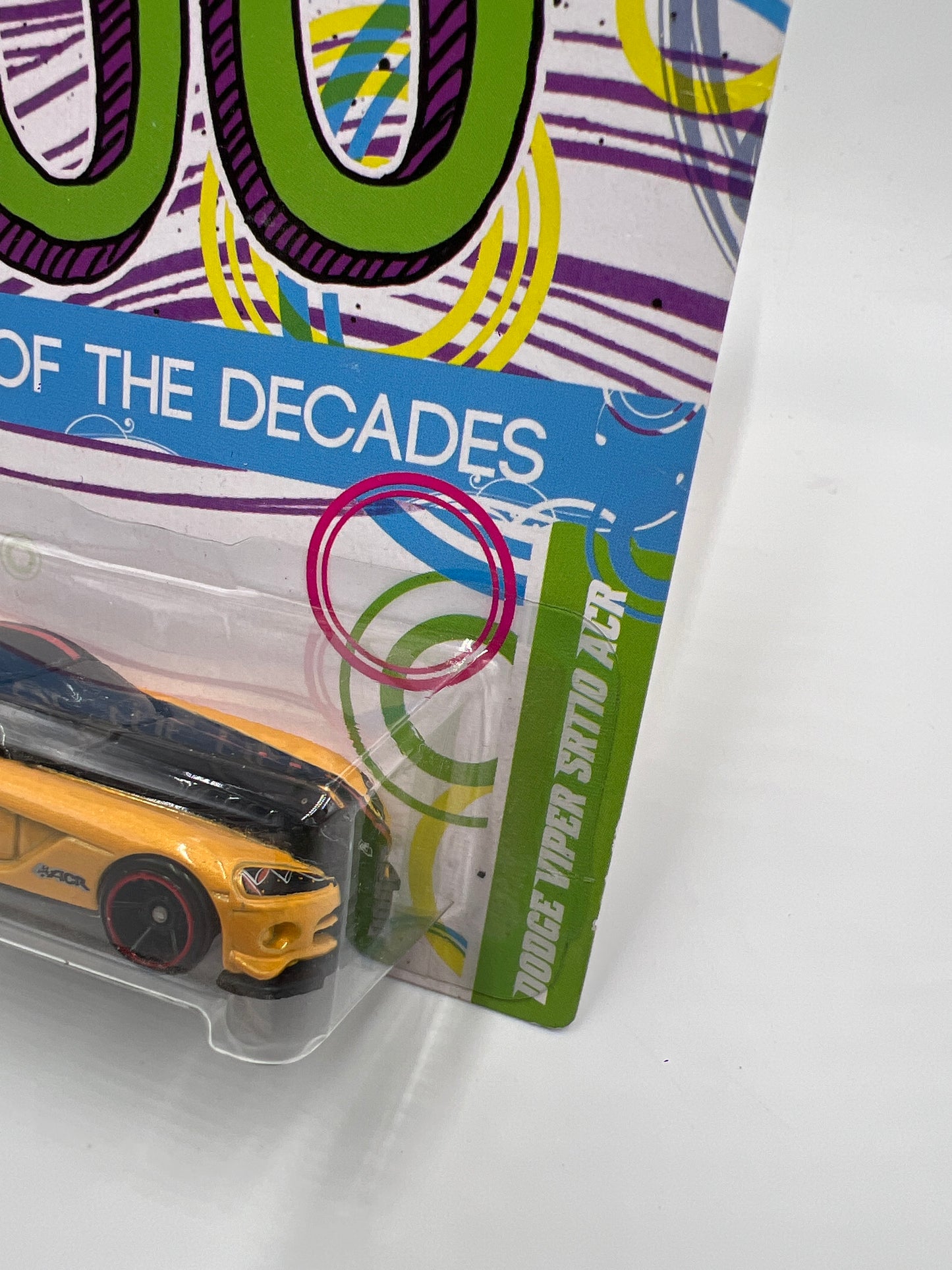 Hot Wheels Cars of the Decades The 00s #31 Dodge Viper SRT10 ACR Yellow W/Protector 2