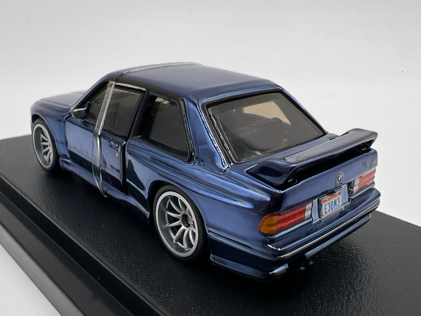 2022 Hot Wheels RLC #15066/30000 1991 BMW M3 Blue