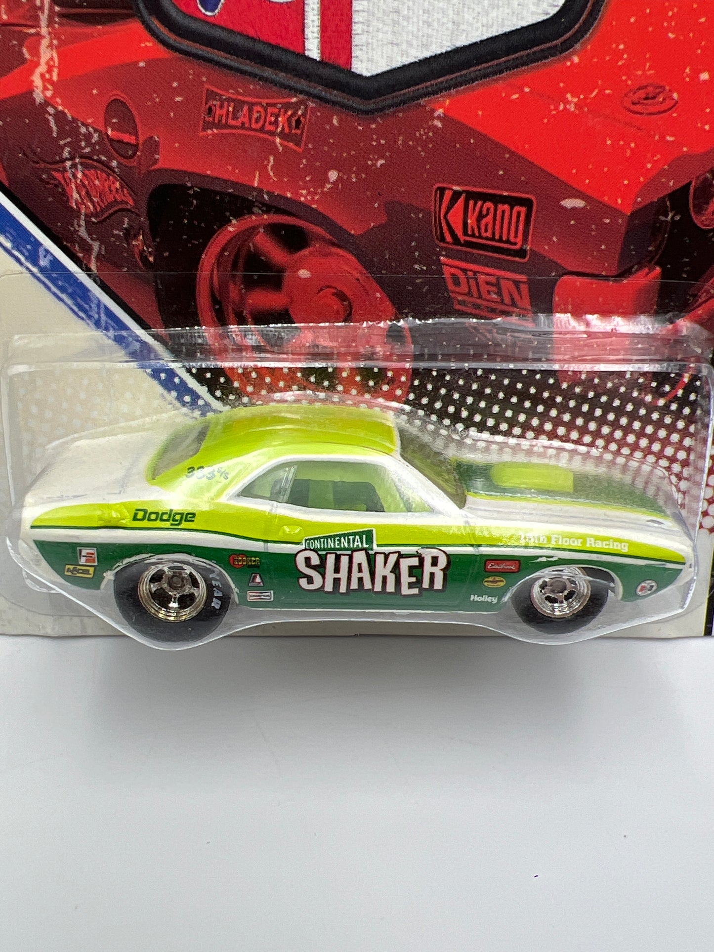 Hot Wheels Premium Vintage Racing #6 70 Dodge Challenger Continental Shaker W/Protector