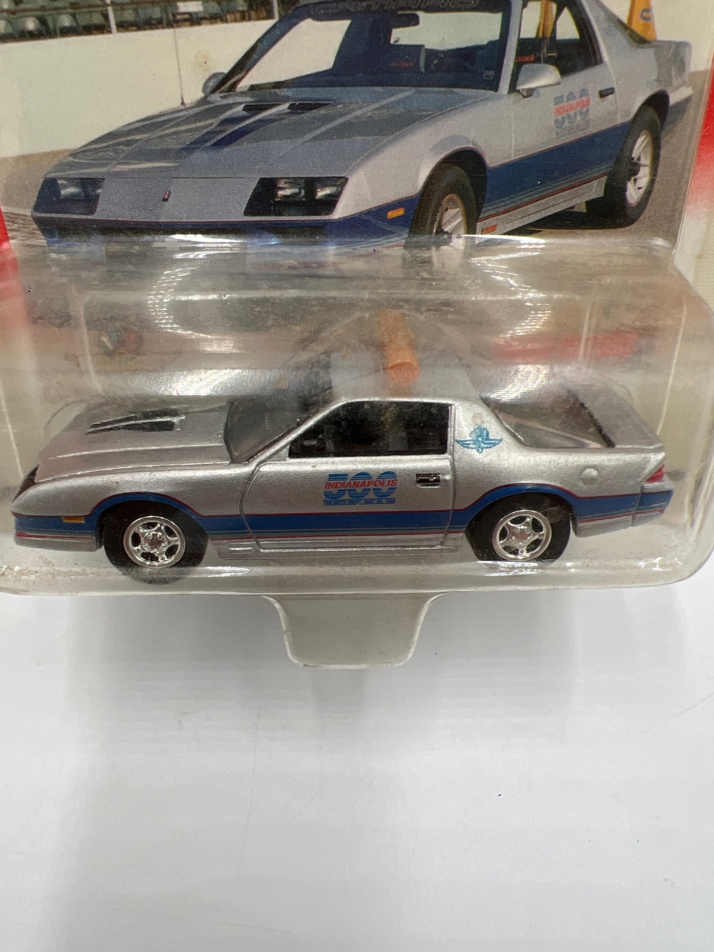 Johnny Lightning Official Pace Cars 1982 Chevy Camaro Z-28 Silver *Veins* 221G