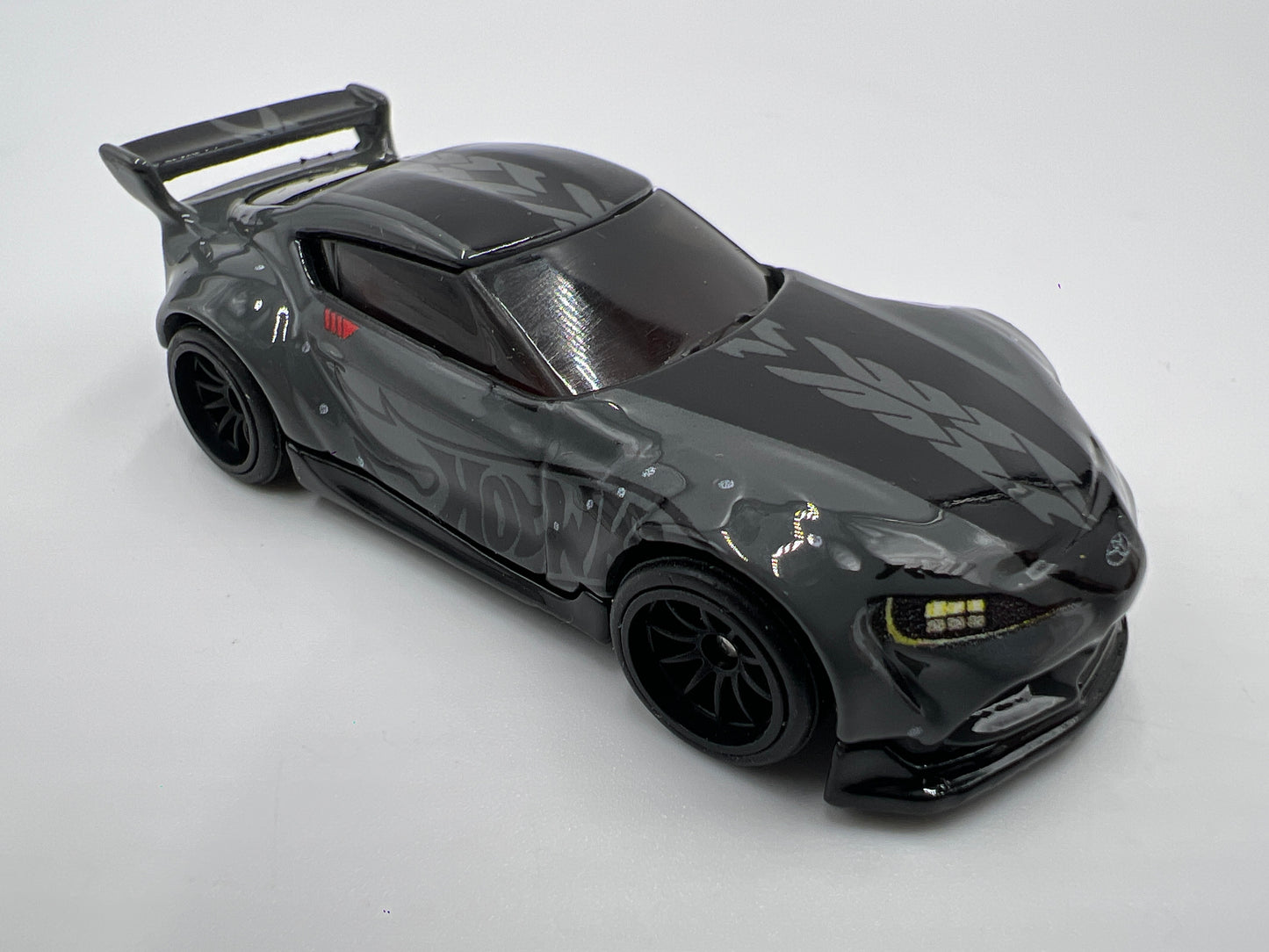 Hot Wheels 1/64 Premium Diorama Set 20 Toyota GR Supra Gray Loose