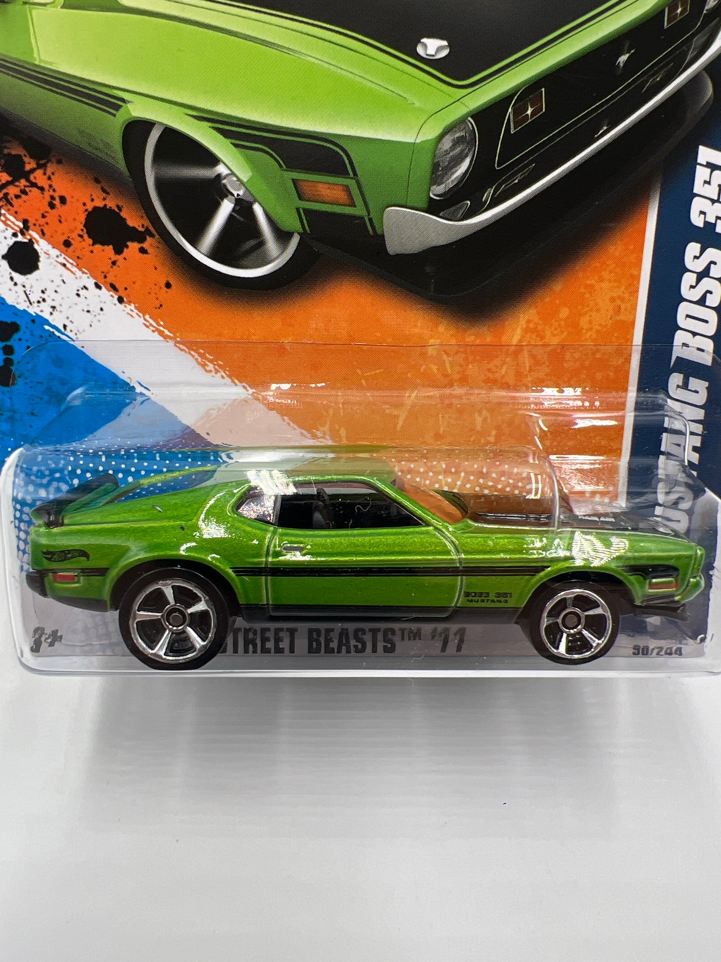 2011 Hot Wheels Street Beasts #90 Pink Window 71 Mustang Boss 351 Green 28D