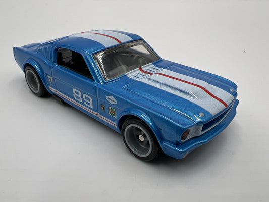 Hot Wheels 1/64 Premium Diorama Set 65 Mustang Fastback 2+2 Blue Loose
