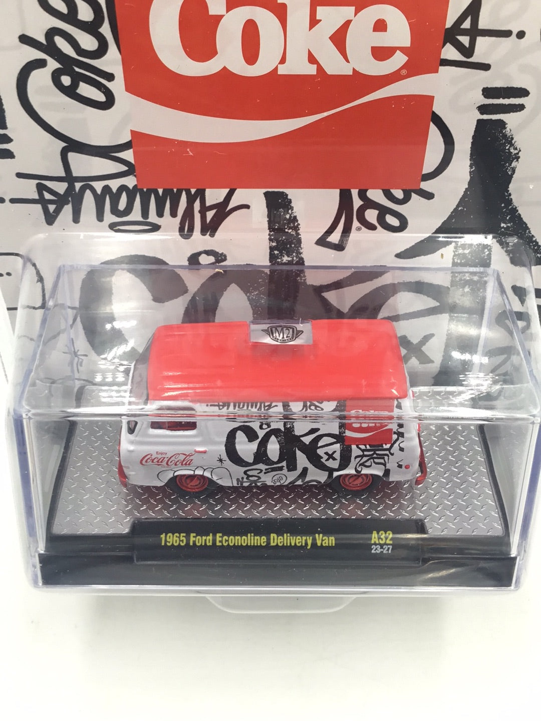 M2 Machines Coca Cola 1965 Ford Econoline Delivery Van CHASE A32