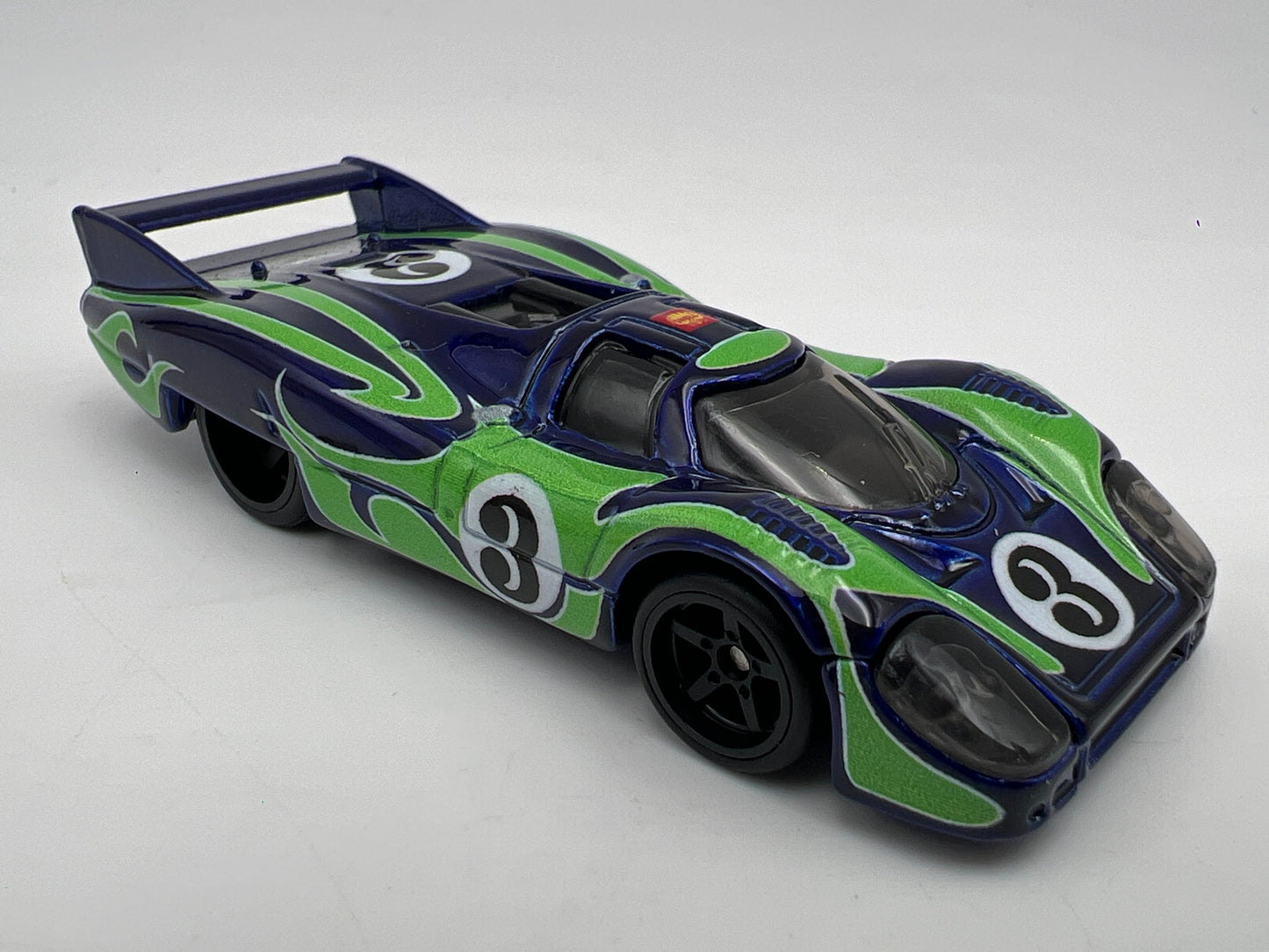 Hot Wheels 1/64 Premium Diorama Set Porsche 917LH Blue/Green Loose