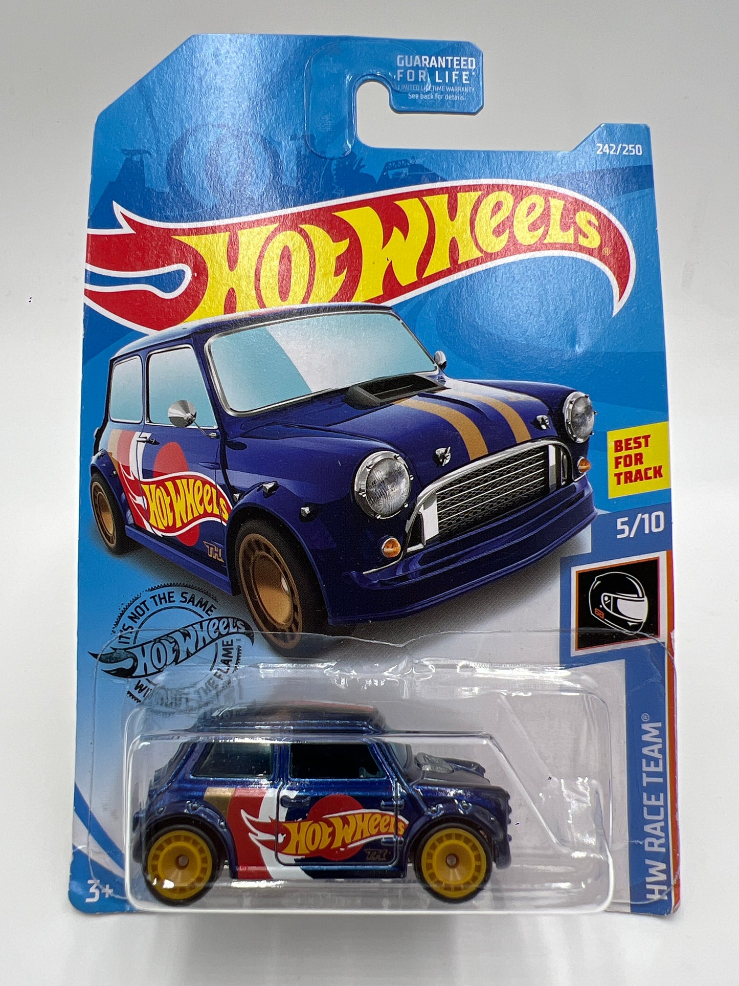2019 Hot Wheels Super Treasure Hunt #242 Morris Mini Blue W/Protector