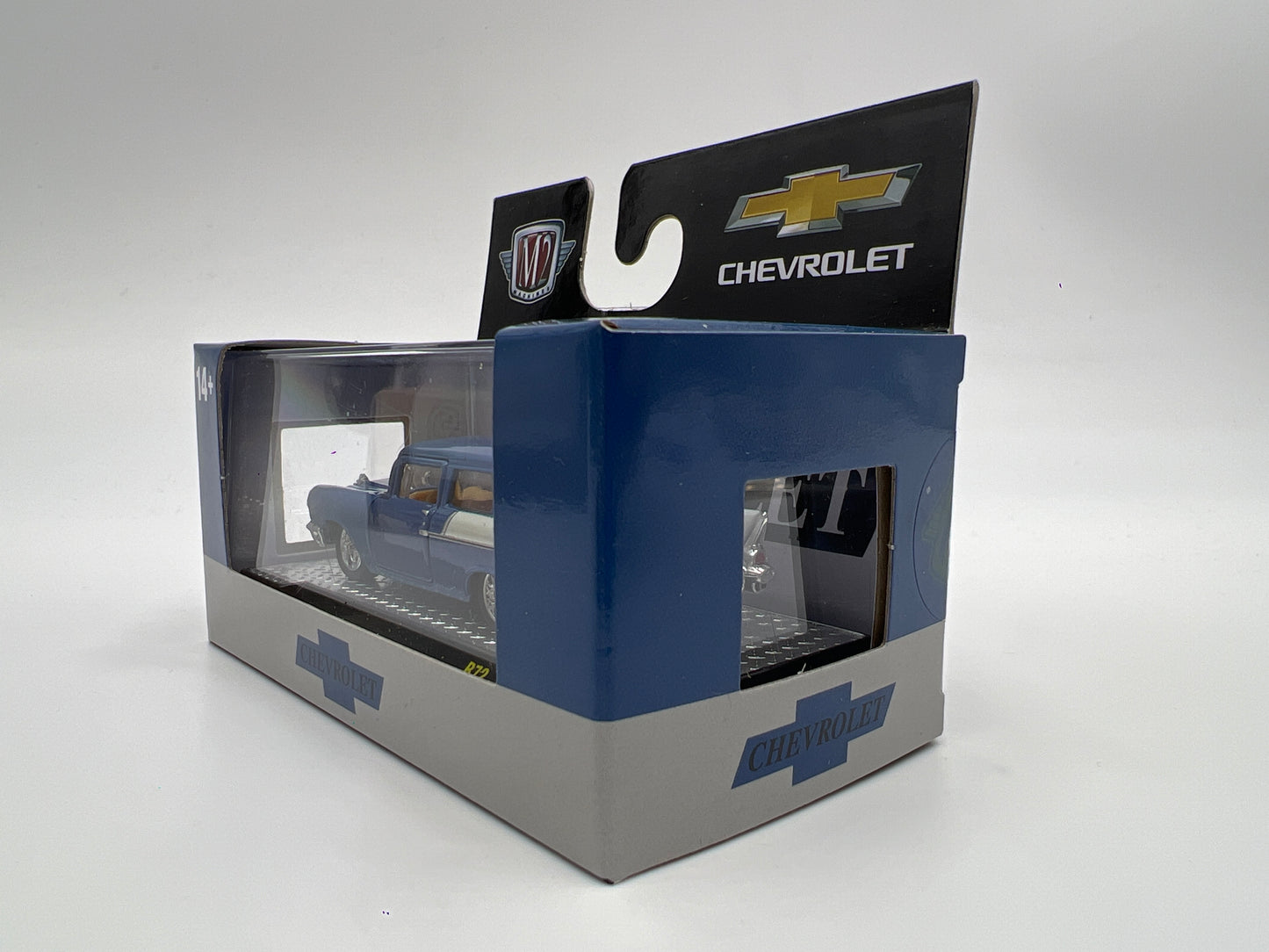 M2 Machines 1957 Chevrolet 150 Handyman Station Wagon Blue R72