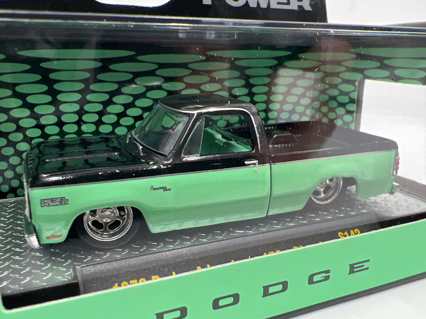 M2 Machines Target Exclusive 1978 Dodge Adventurer 150 Diesel Black/Green S142