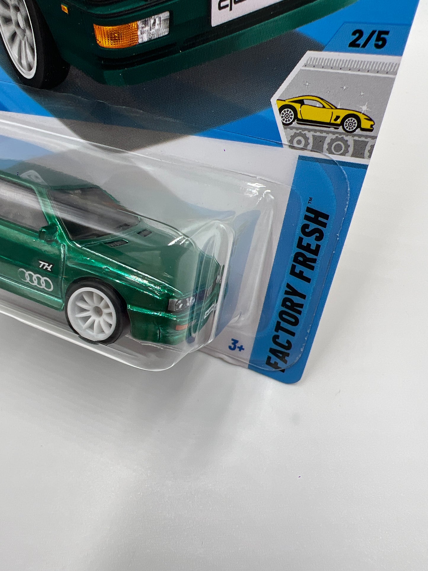 2025 Hot Wheels A Case Super Treasure Hunt #16 87 Audi Quattro Green W/Protector #2